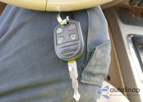 2008 Ford Escape Xlt из США, поврежденный, VIN 1FMCU03168KD48693